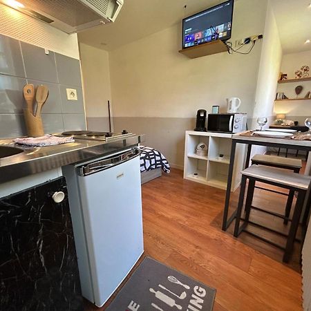 Studio 96 - Wi Fi Fibre - Residence Beausejour - Proche Centre Ville トロワ エクステリア 写真