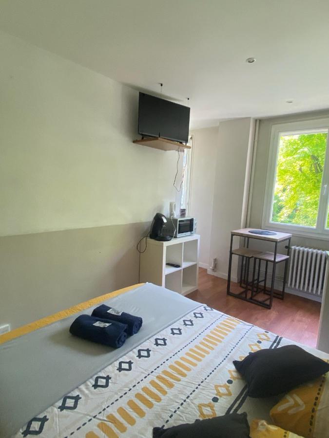 Studio 96 - Wi Fi Fibre - Residence Beausejour - Proche Centre Ville トロワ エクステリア 写真